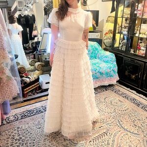 Vintage 1950s wedding dress